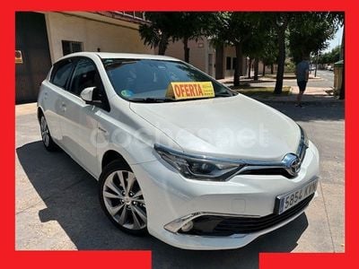 Toyota Auris Hybrid