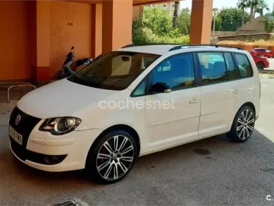 Usado VW Touran Advance 140 CV (102 kW) 2008 Blanco Monovolumen