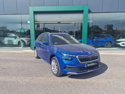 Usado Skoda Kamiq Style 150 CV (110 kW) 2023 Azul SUV