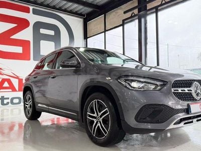Usado Mercedes GLA200 150 CV (110 kW) 2021 Gris / plata SUV