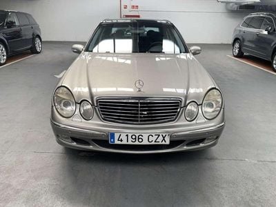 Mercedes E320