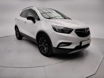 Usado Opel Mokka X Color Edition 140 CV (102 kW) 2018 Blanco alpino SUV