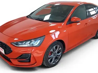 Usado Ford Focus ST-Line 125 CV (91 kW) 2025 Rojo