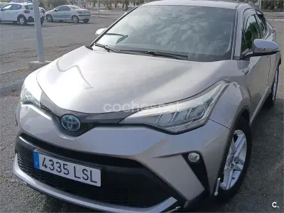 Usado Toyota C-HR Advance 122 CV (89 kW) 2021 Blanco SUV