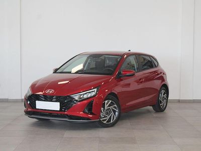 Usado Hyundai i20 100 CV (73 kW) 2024 Rojo Utilitario