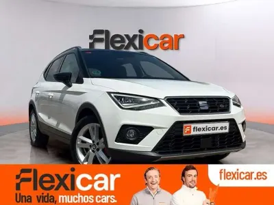 Usado Seat Arona FR 110 HP (80 kW) 2021 Branco SUV