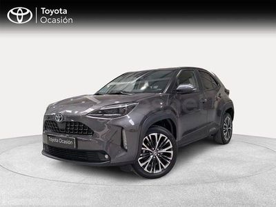 Usado Toyota Yaris Cross Style 116 CV (85 kW) 2024 Gris / plata SUV