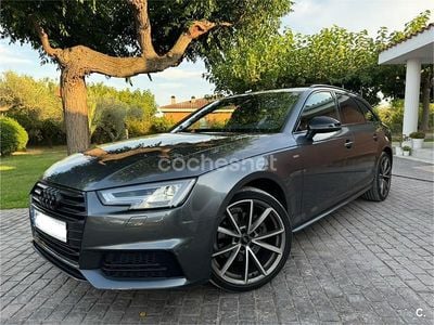 Usado Audi A4 150 CV (110 kW) 2017 Gris / plata Familiar