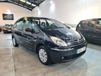 Usado Citroën Xsara Picasso 92 CV (67 kW) 2007 Negro Monovolumen