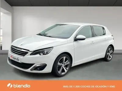 Usado Peugeot 308 Allure 130 CV (95 kW) 2015