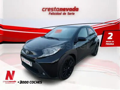 Begagnad Toyota Aygo X Play 72 HK (52 kW) 2023 Svart SUV