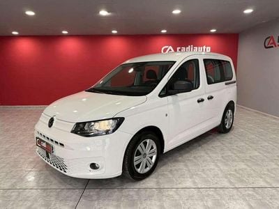 Usado VW Caddy 102 CV (75 kW) 2021 Blanco Monovolumen