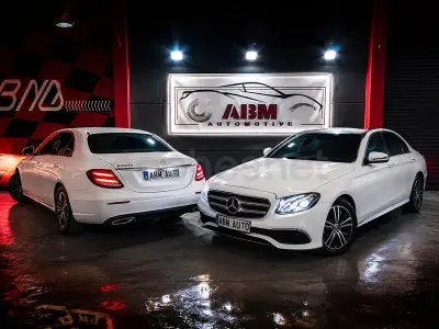 Usado Mercedes E200 160 CV (117 kW) 2019 Blanco Berlina