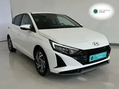 Nuevo Hyundai i20 101 CV (74 kW) 2026 Blanco Utilitario