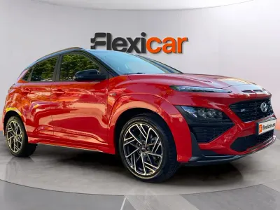 Usado Hyundai Kona N Line 120 CV (88 kW) 2022 Rojo SUV