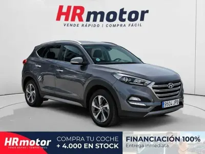 Usado Hyundai Tucson 132 CV (97 kW) 2016 Gris SUV