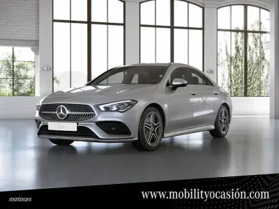 Usado Mercedes CLA220 190 CV (139 kW) 2025 Gris Berlina