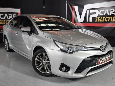 Käytetty Toyota Avensis Advance 112 HP (82 kW) 2016 Harmaa Farmari
