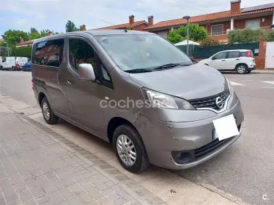 Begagnad Nissan Evalia 110 HK (80 kW) 2016 Grå Minibuss
