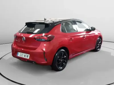 Używany Opel Corsa 101 KM (74 kW) 2023 Czerwony Sedan/Limuzyna