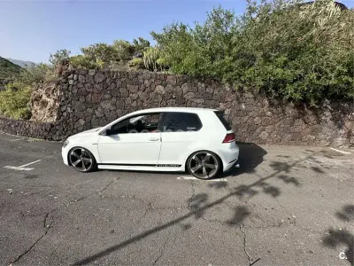 Usado VW Golf VII Advance 125 CV (91 kW) 2018 Blanco Berlina