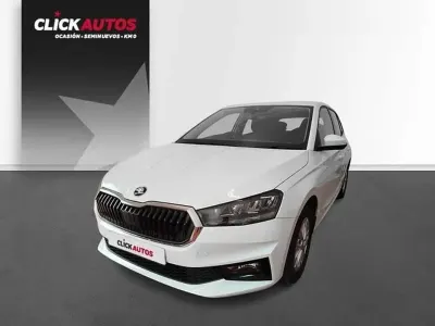 Usado Skoda Fabia Ambition 95 HP (69 kW) 2023 Branco Citadino