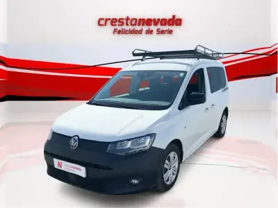 Usado VW Caddy 122 CV (89 kW) 2021 Blanco Monovolumen