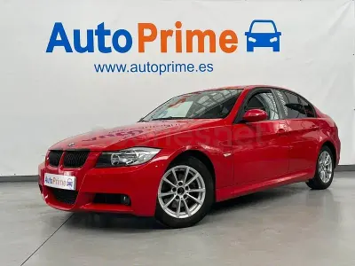Usado BMW 320 Comfort Edition 163 HP (119 kW) 2006 Vermelho Sedan
