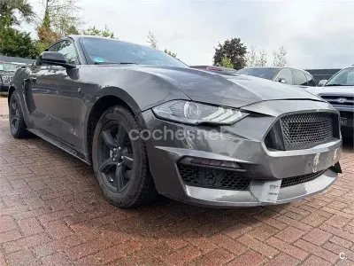 Usado Ford Mustang Fastback 290 CV (213 kW) 2018 Gris / plata Coupe