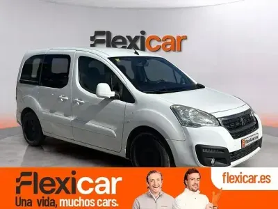 Usado Peugeot Partner Tepee Access 100 CV (73 kW) 2016 Blanco Monovolumen
