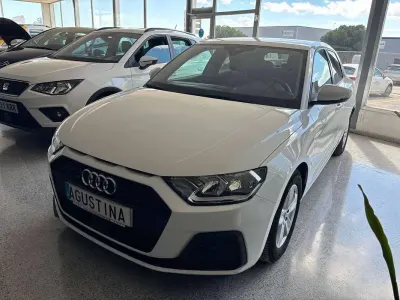 Usado Audi A1 Sportback Advanced 116 CV (85 kW) 2020 Blanco Utilitario