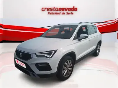 Usado Seat Ateca Style 110 CV (80 kW) 2021 Blanco SUV
