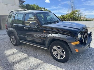 Usado Jeep Cherokee 163 CV (119 kW) 2005 Negro SUV