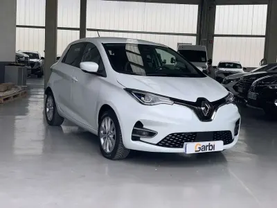 Usado Renault Zoe Zen 100 kW (136 CV) 2022 Blanco Utilitario