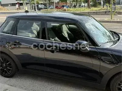 Usado Mini Cooper 136 CV (100 kW) 2022 Azul Utilitario