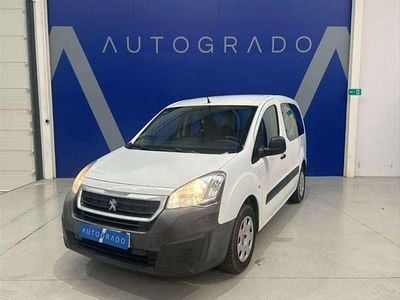 Blanco Usado 2015 Peugeot Partner Tepee Access Monovolumen | 7999 € (Precio justo)