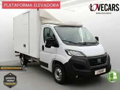 Usado Fiat Ducato 140 HP (102 kW) 2023 Branco Van