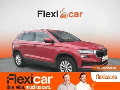 Rojo Usado 2023 Skoda Karoq Ambition SUV | 22.880 € (Precio justo)