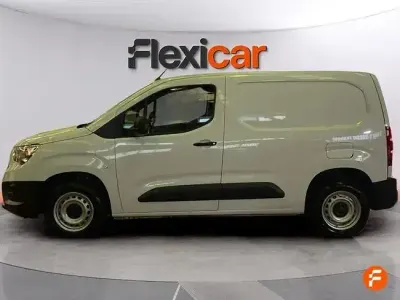 Usado Opel Combo Edition 102 CV (75 kW) 2022 Blanco Monovolumen