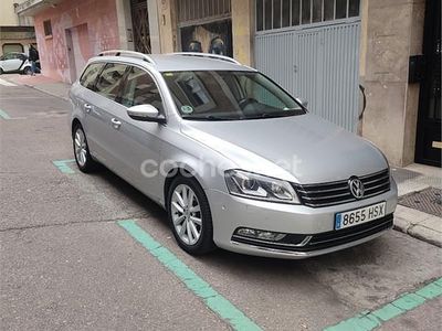 Usado VW Passat Highline 177 CV (130 kW) 2013 Gris / plata Familiar