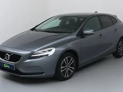 Usado Volvo V40 Momentum 152 CV (111 kW) 2018