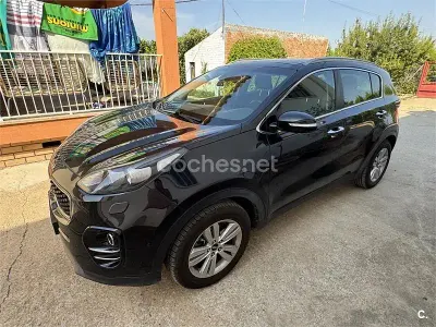 Usado Kia Sportage 115 CV (84 kW) 2016 Negro SUV