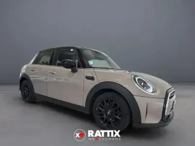 Używany Mini Cooper Classic 136 KM (100 kW) 2024 Czarny Hatchback