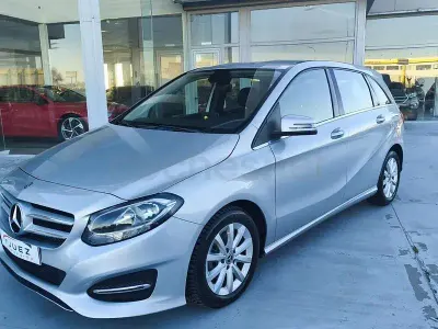 Begagnad Mercedes B180