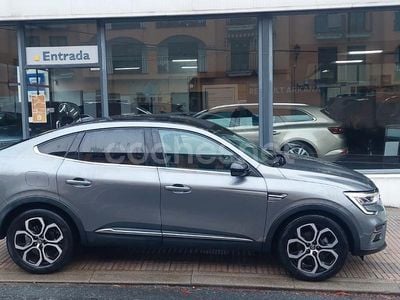 Gris / plata Usado 2022 Renault Arkana Techno SUV | 19.300 € (Buen precio)
