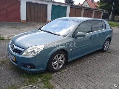 Usado Opel Signum Cosmo 120 CV (88 kW) 2006 Azul Utilitario