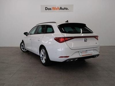 Blanco Usado 2023 Seat Leon FR | 20.680 € (Precio justo)