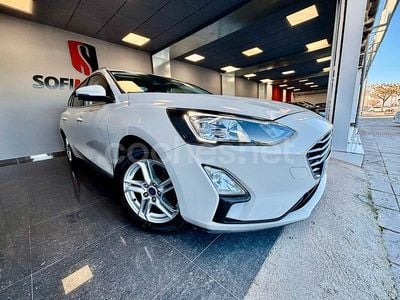 Usado Ford Focus Active 120 CV (88 kW) 2021 Blanco Familiar