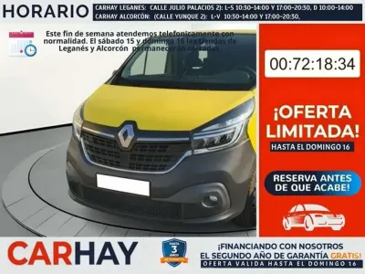 Usado Renault Trafic 95 CV (69 kW) 2020 Amarillo Monovolumen