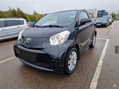 Toyota iQ